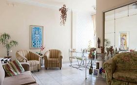 Beira da Praia Copacabana - Apartamento Completo